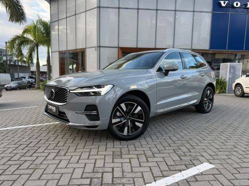 VOLVO XC60 2.0 T8 PHEV PLUS AWD GEARTRONIC VOLVO XC60 2.0 T8 PHEV PLUS AWD GEARTRONIC